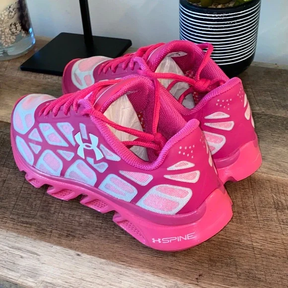 Under Armour Spine Youth Pink & White Running Sneakers Size 6.5Y / Women’s 7.5/8 - Picture 9 of 15